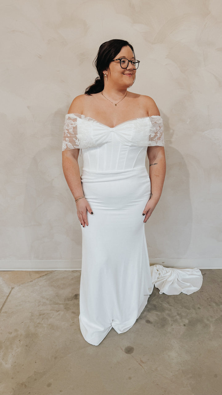 Size 18 | Naya by Becoming