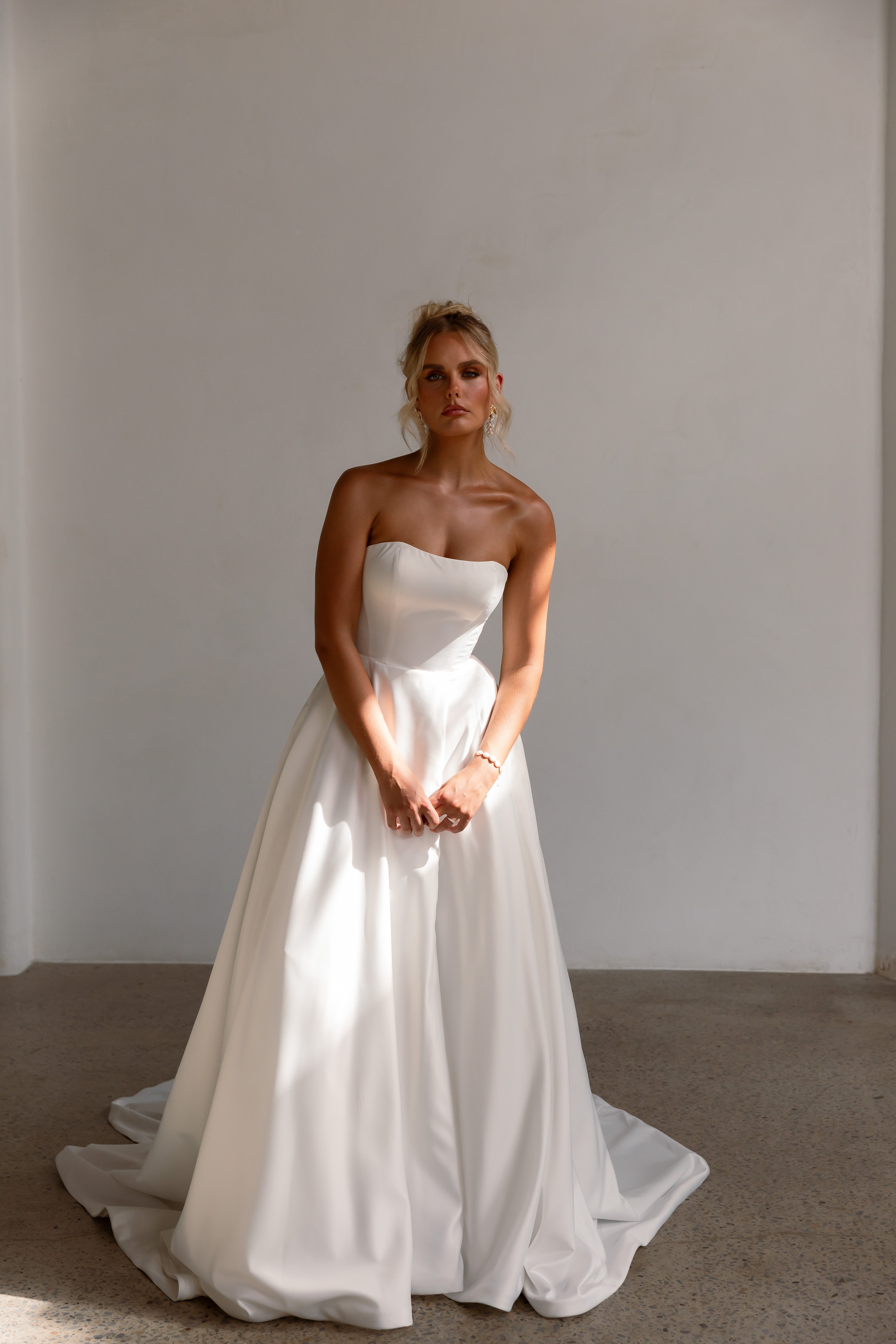 Size 06 | Anne by Tania Olsen