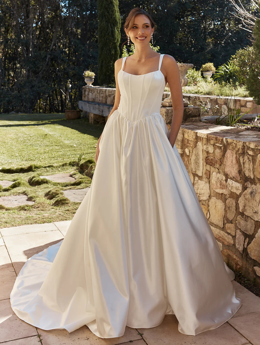 Size 14 | Arietta by Tania Olsen