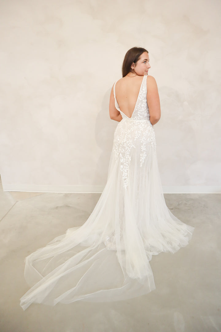 Size 12 | Dream by Eva Lendel