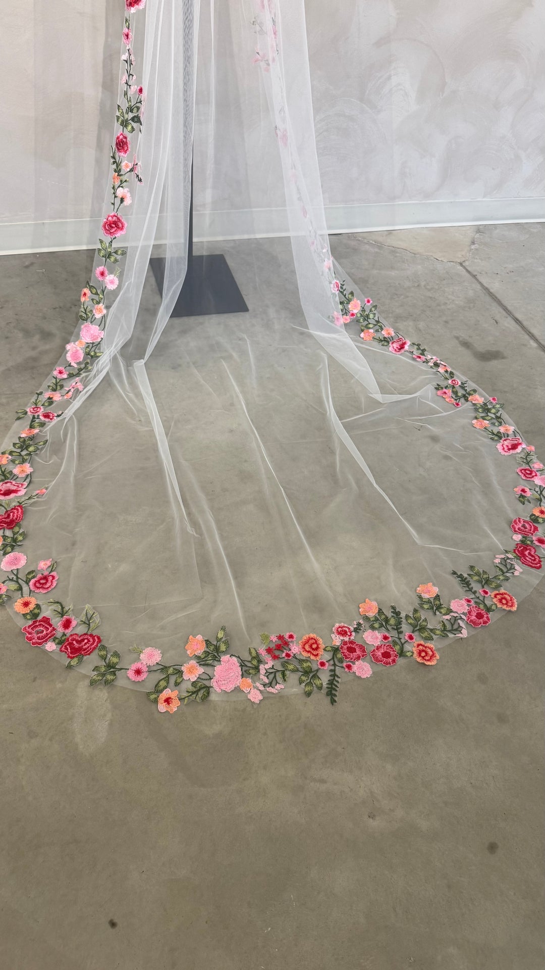 POPPY- Floral Veil