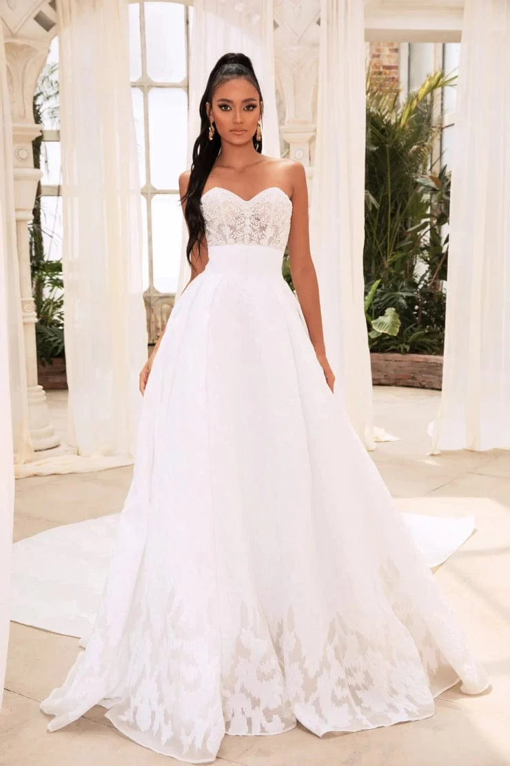 Size 12 | Constantine by Dany Tabet