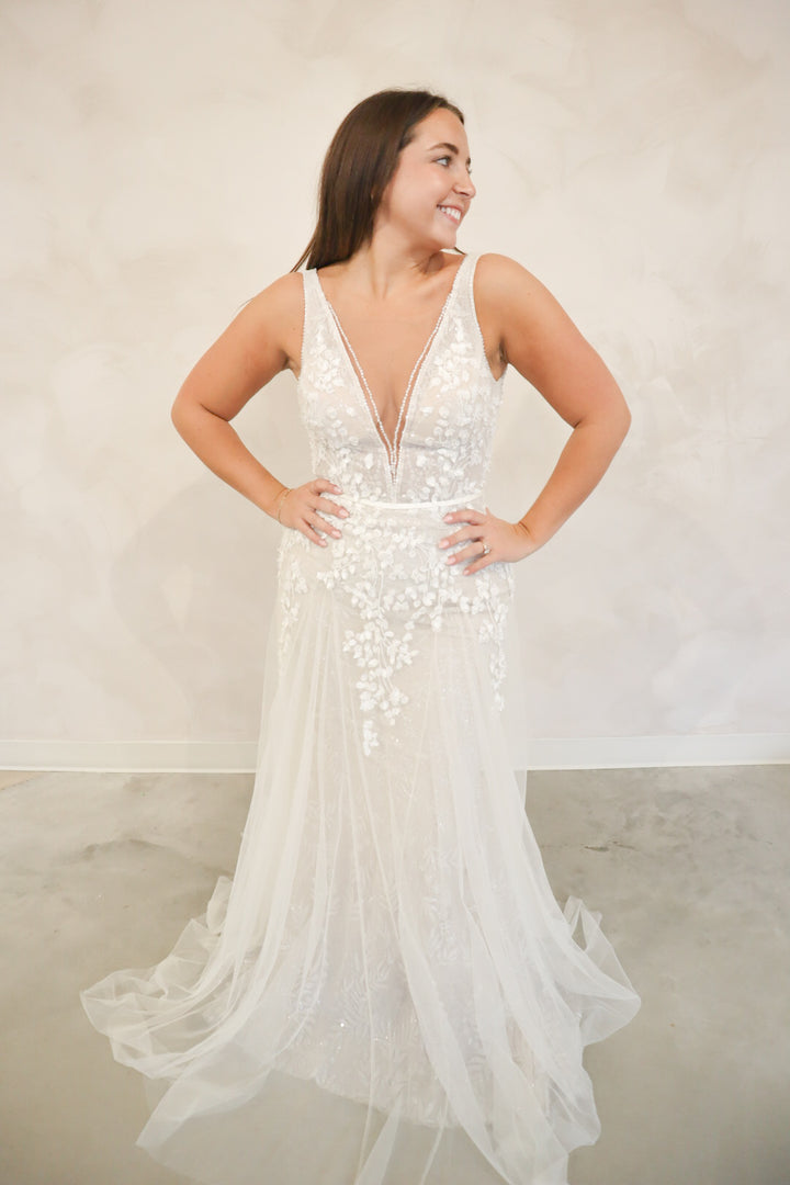 Size 12 | Dream by Eva Lendel