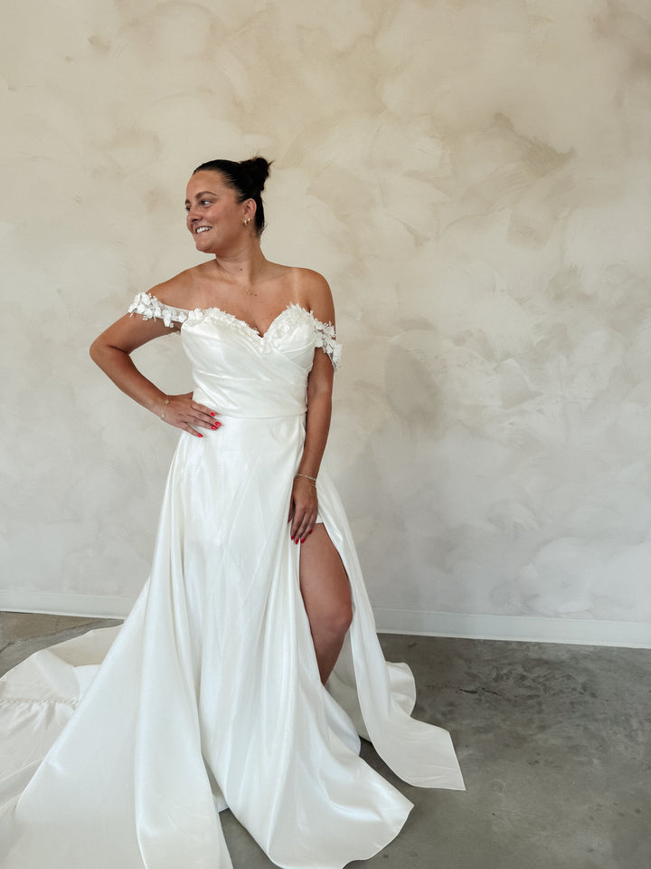 Size 16 | Mary by Dearly