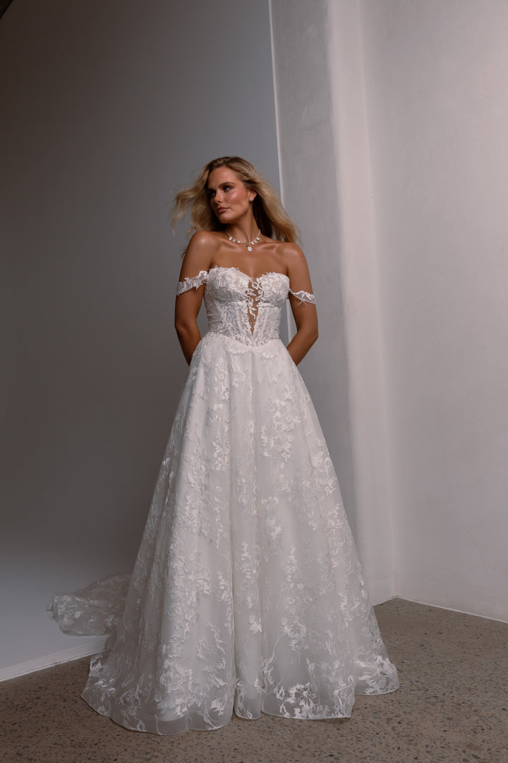 FLORENCE BY TANIA OLSEN