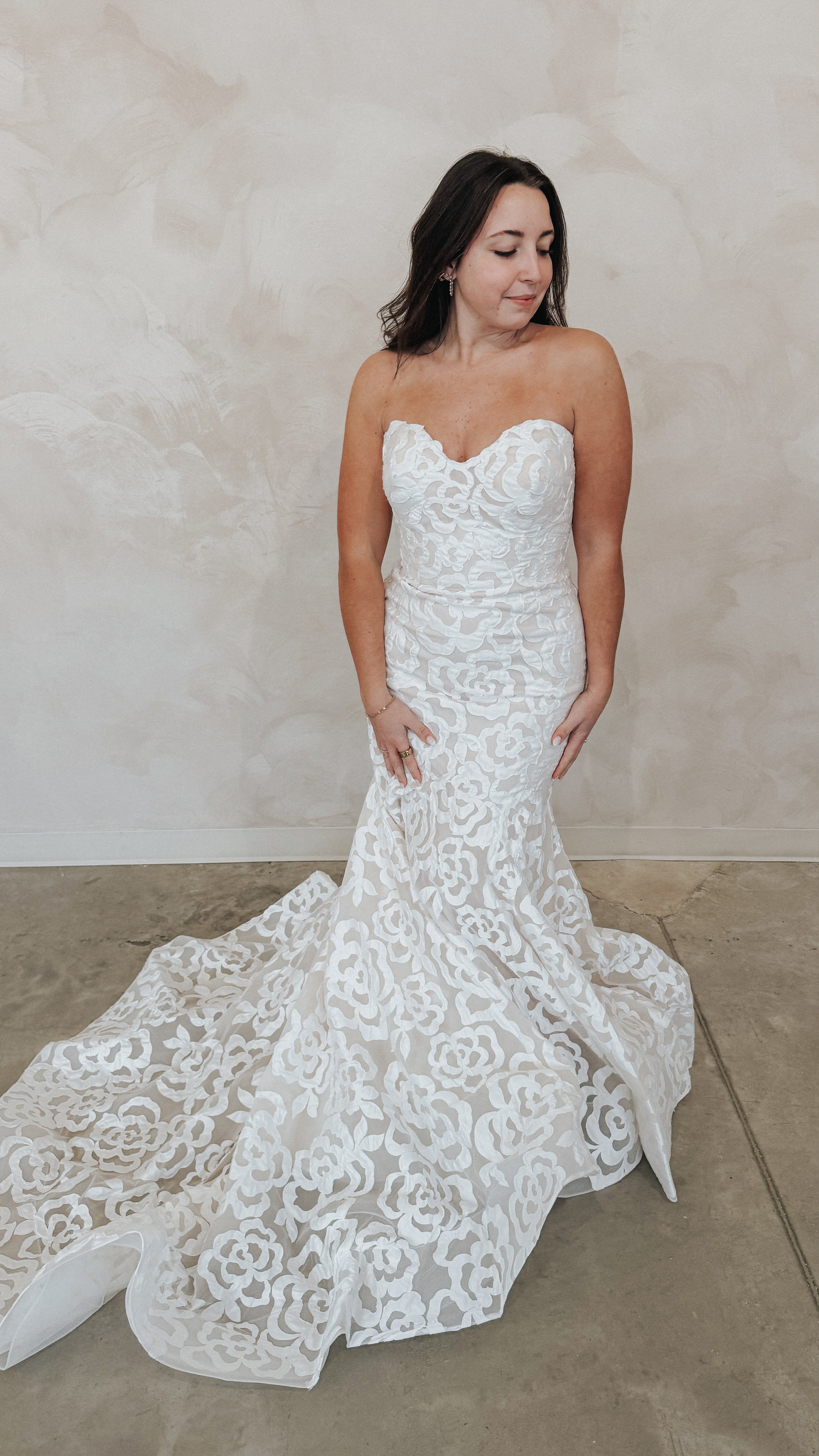 Size 14 | C742 by Allure