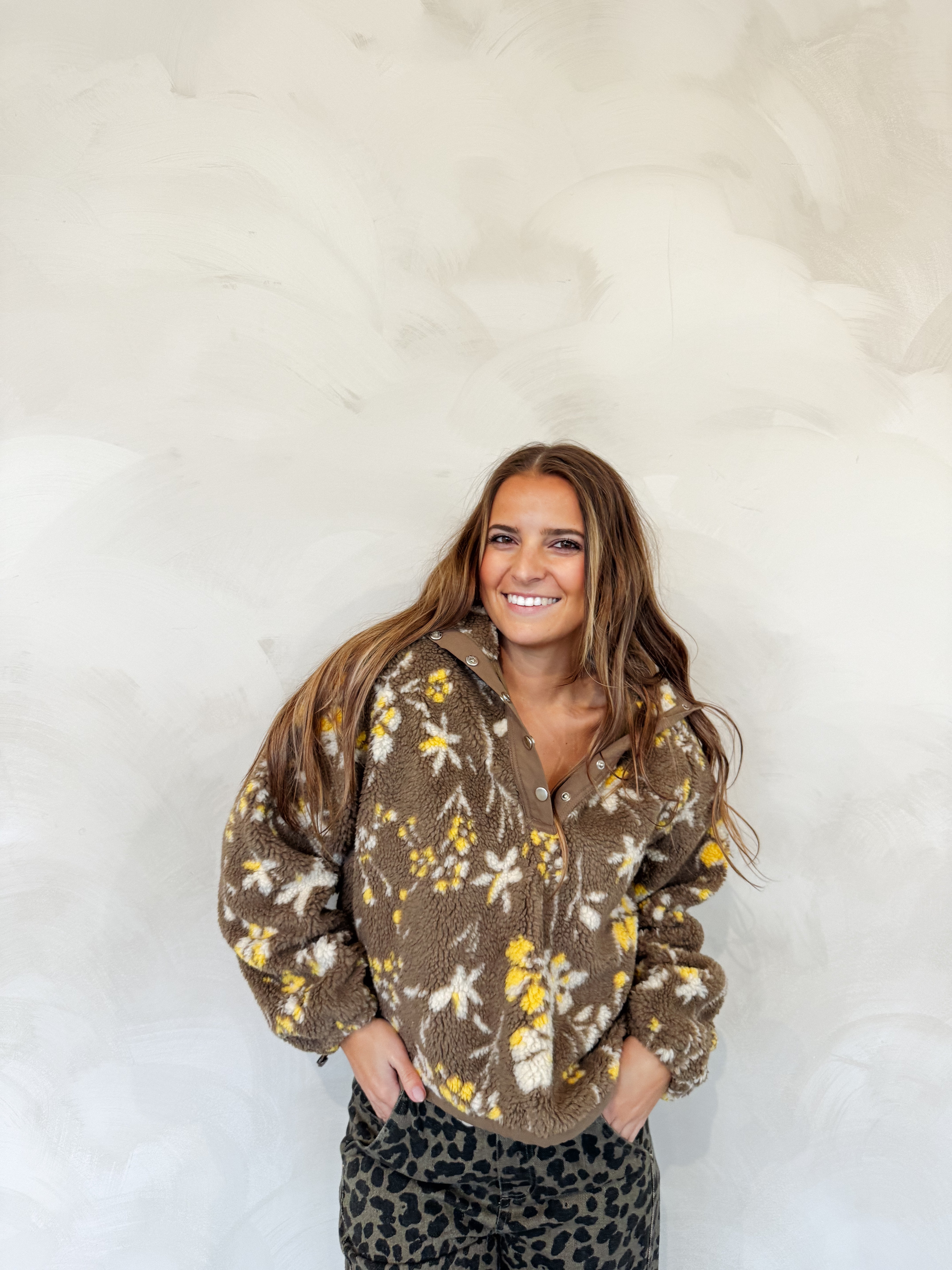 FLORAL SHERPA PULLOVER