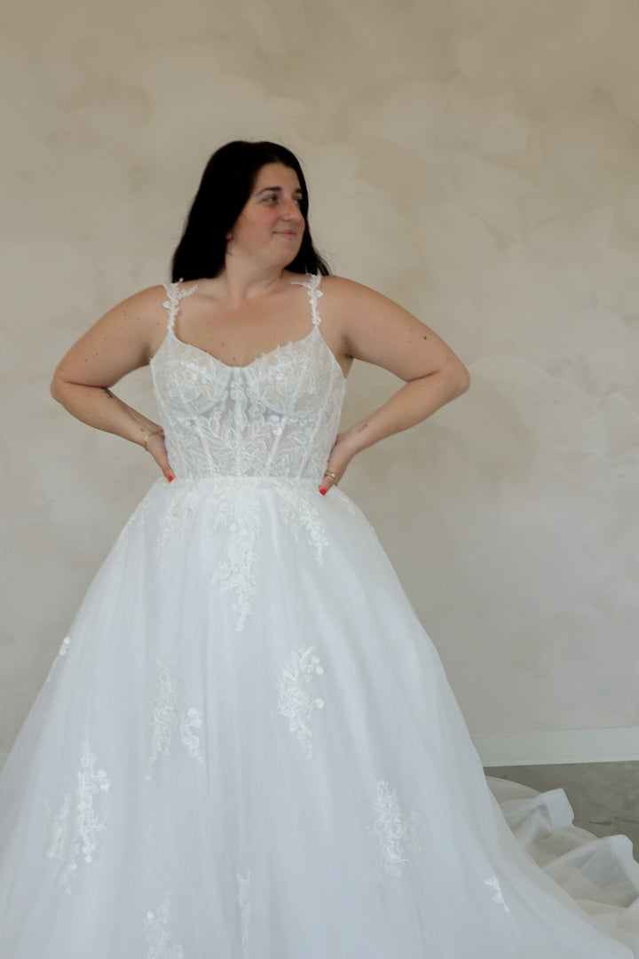 Size 12 | Edie By Maya Bella