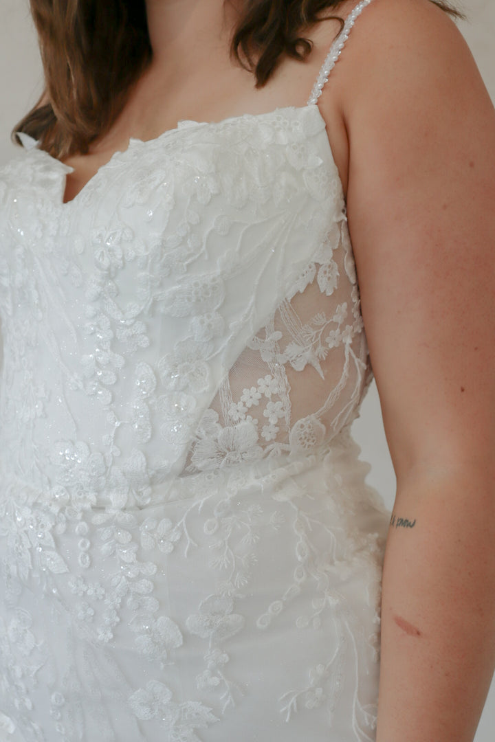 Size 14 | Noa by Maya Bella