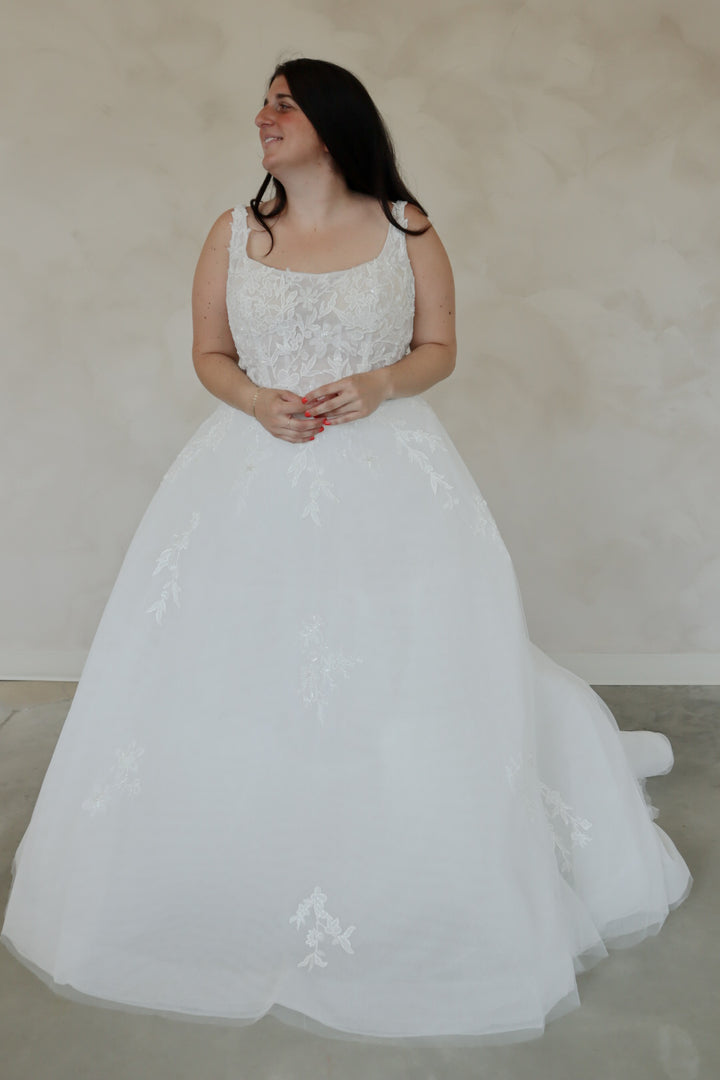 Size 16 | Nina by Maya Bella