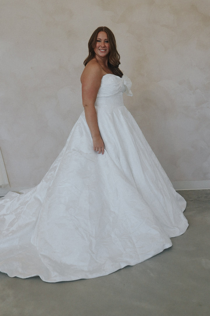 Size 16 | Ginger by Tania Olsen