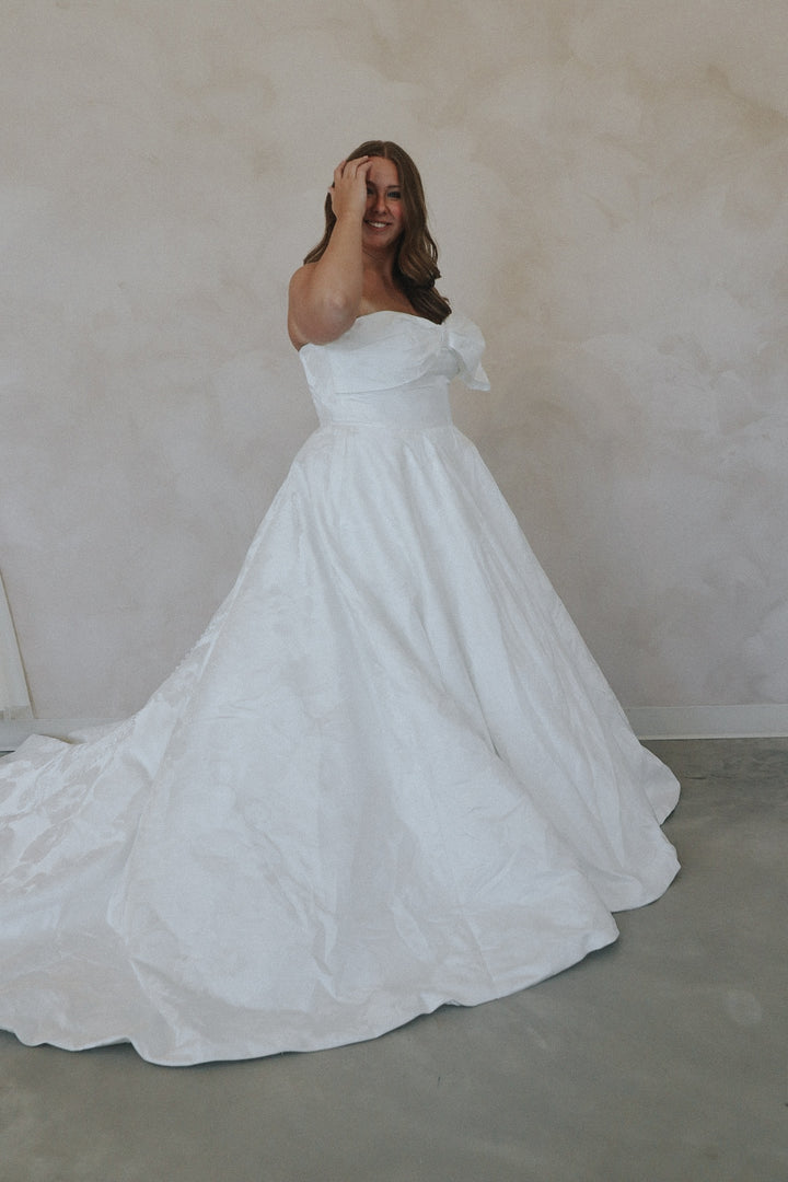 Size 16 | Ginger by Tania Olsen