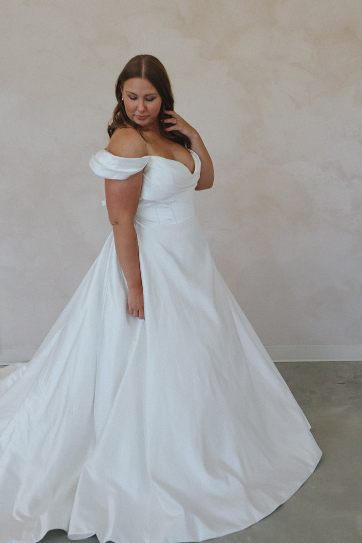 Size 24 | Ronnie by Lovely