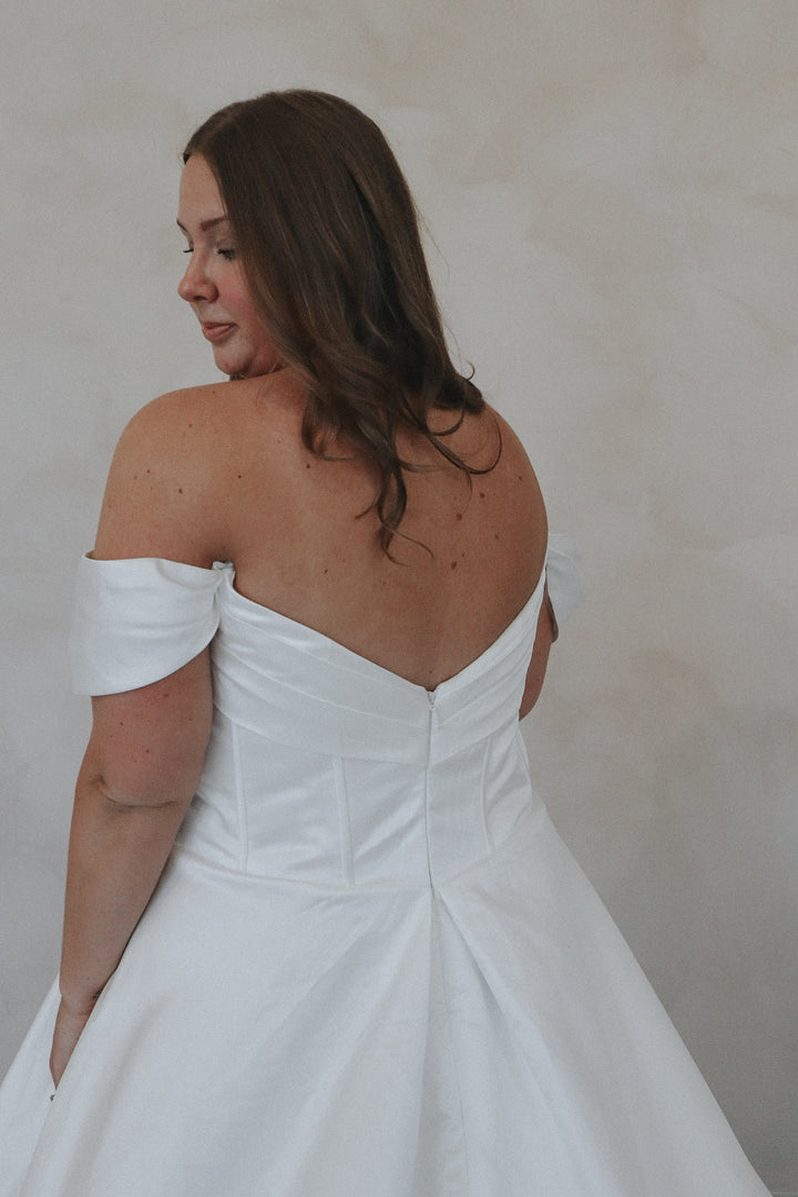 Size 24 | Ronnie by Lovely