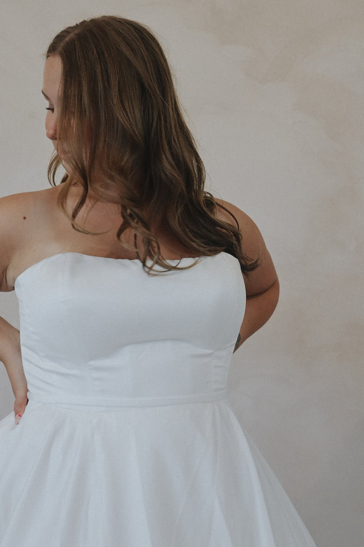 Size 16 | Anne by Tania Olsen