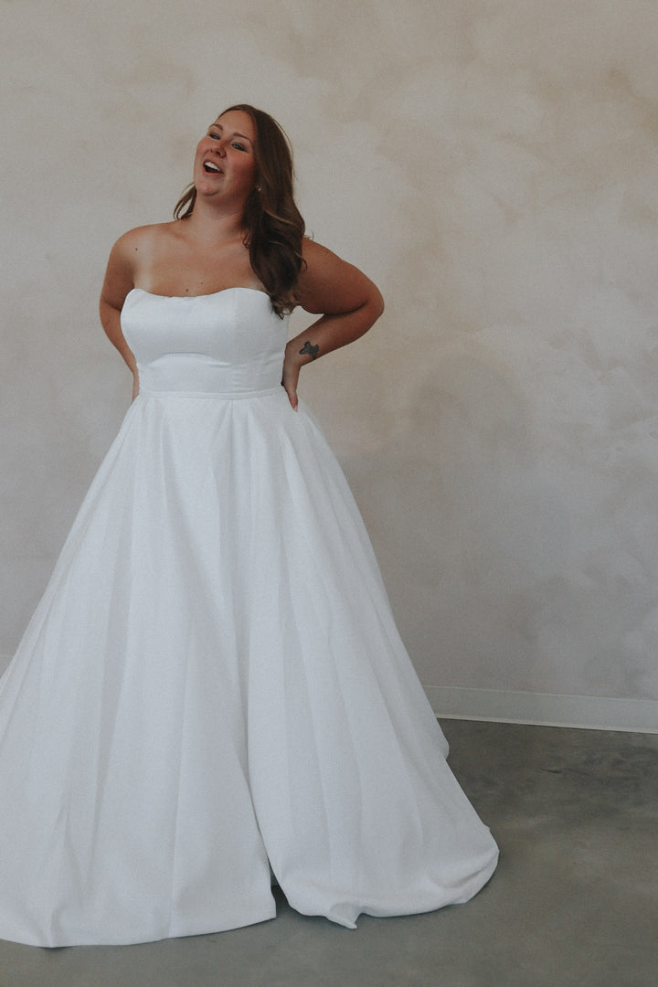 Size 16 | Anne by Tania Olsen