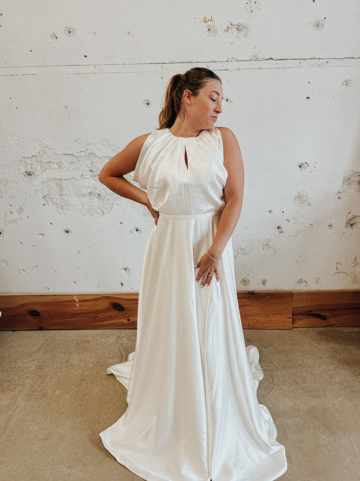 Tag Size 06 | Dearly Loved Bridal