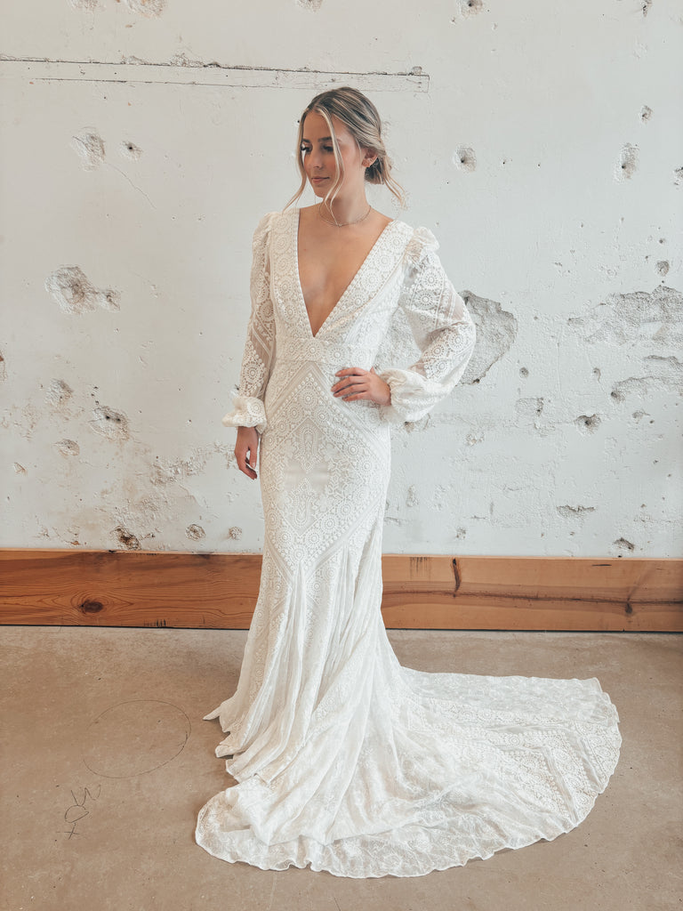 Bishop gown bhldn hotsell