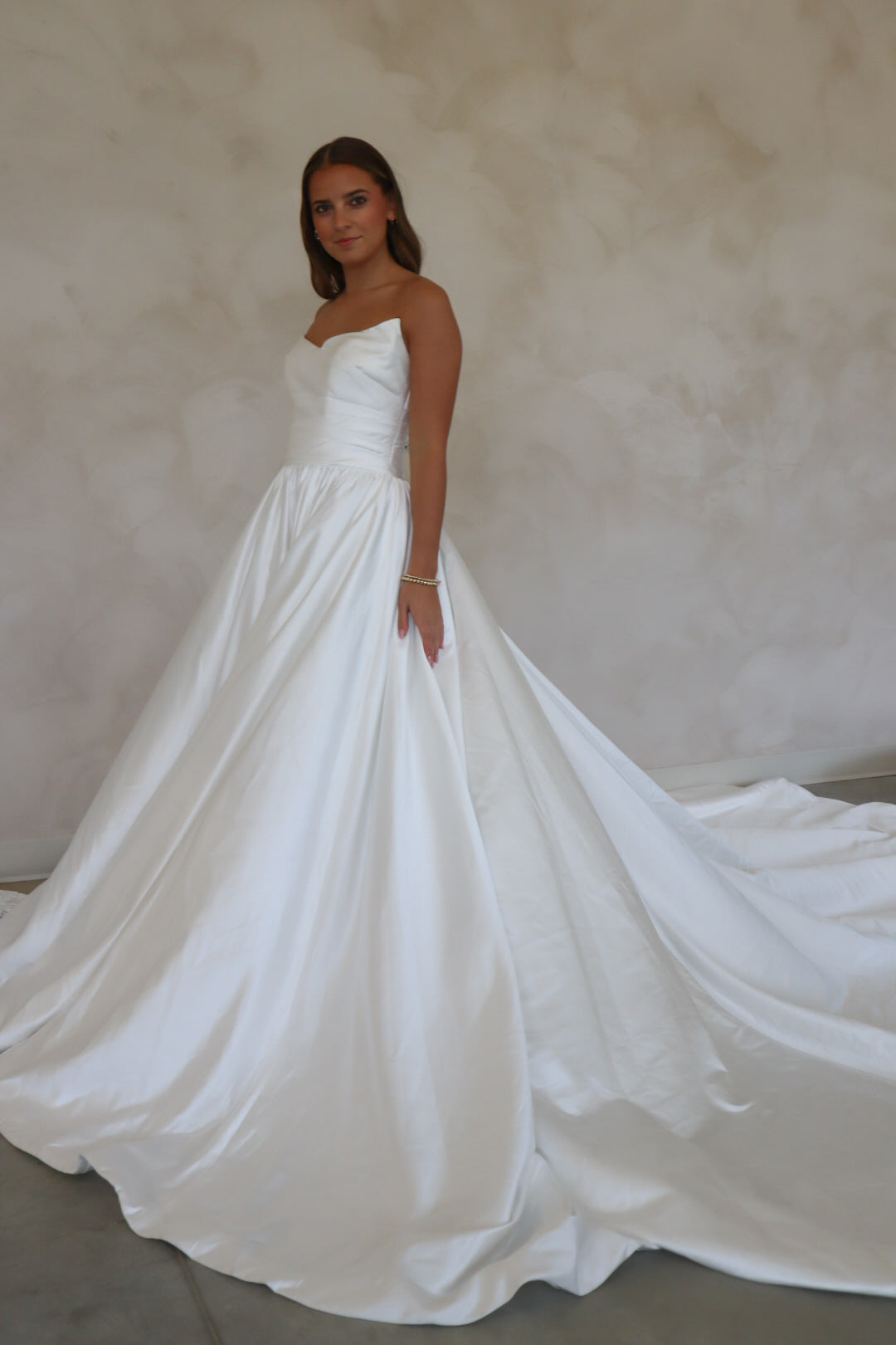 Size 08 | Elizabeth by Becoming