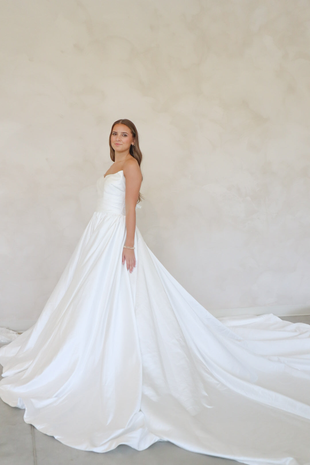 Size 18 | Elizabeth by Becoming