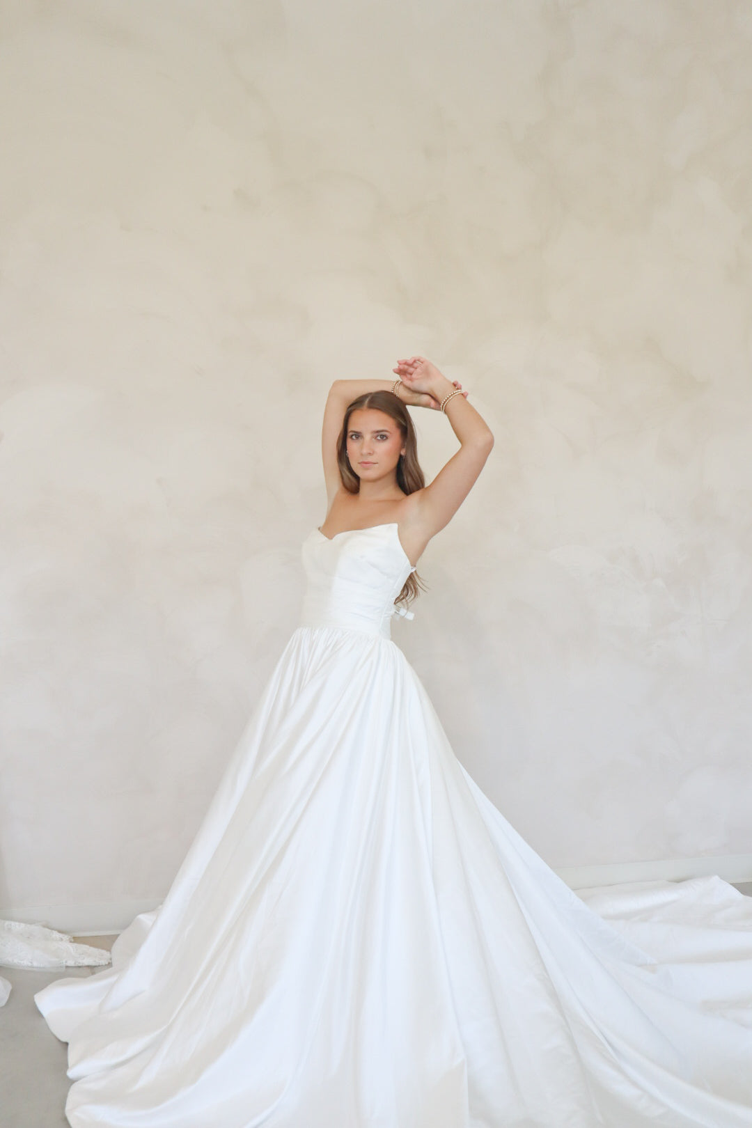 Size 18 | Elizabeth by Becoming