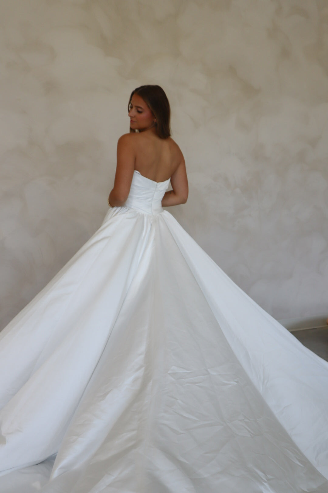 Size 18 | Elizabeth by Becoming