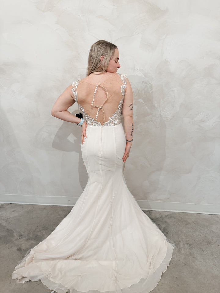 Size 12 | Henly by Private Label