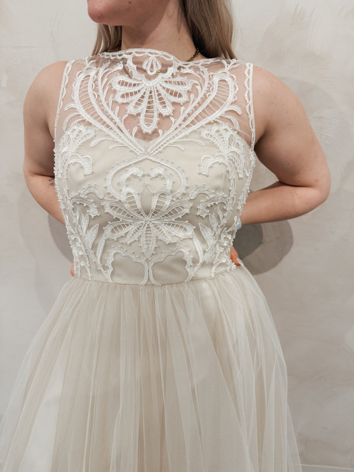 Size 12 | Connie by Wedding Gown Specialists