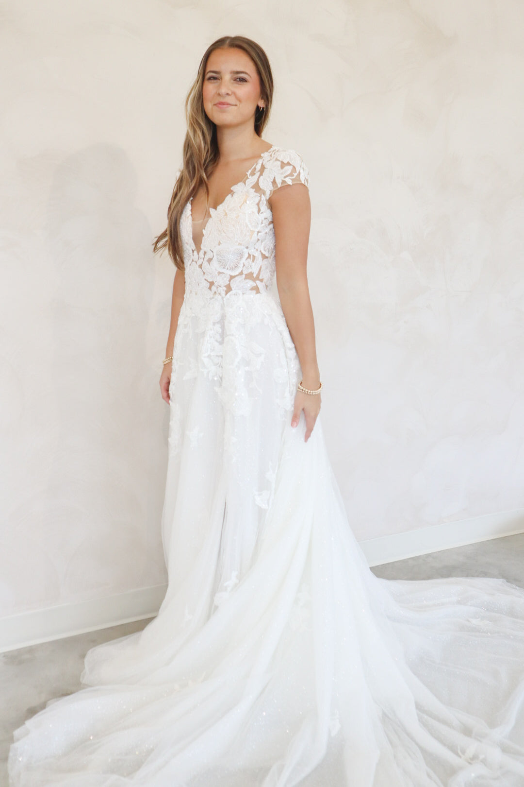 Size 12 | Melody by Becoming