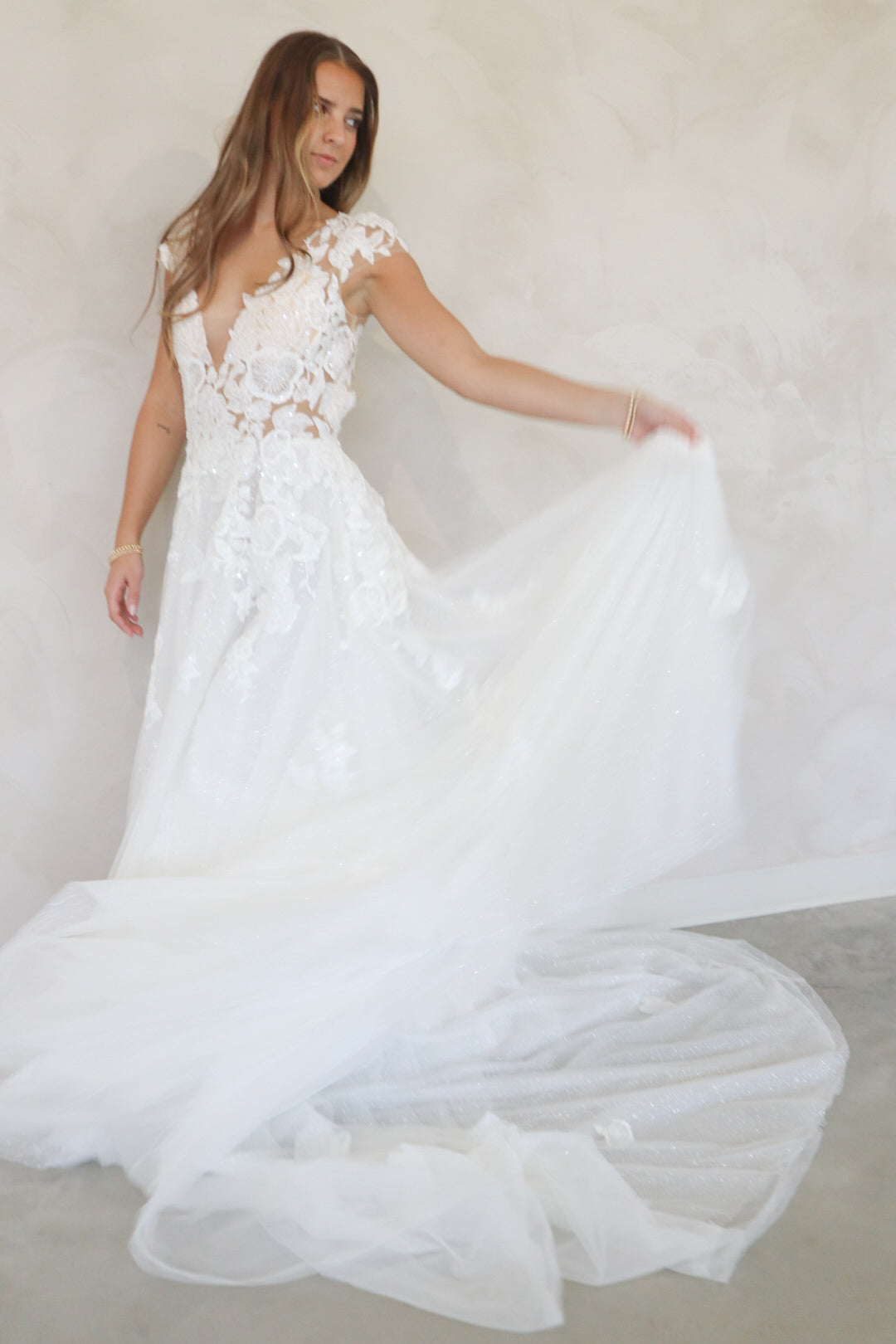 Size 12 | Melody by Becoming