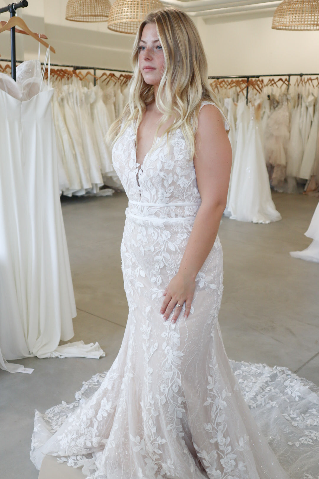 Size 16 | Flora V2 By Take Heart