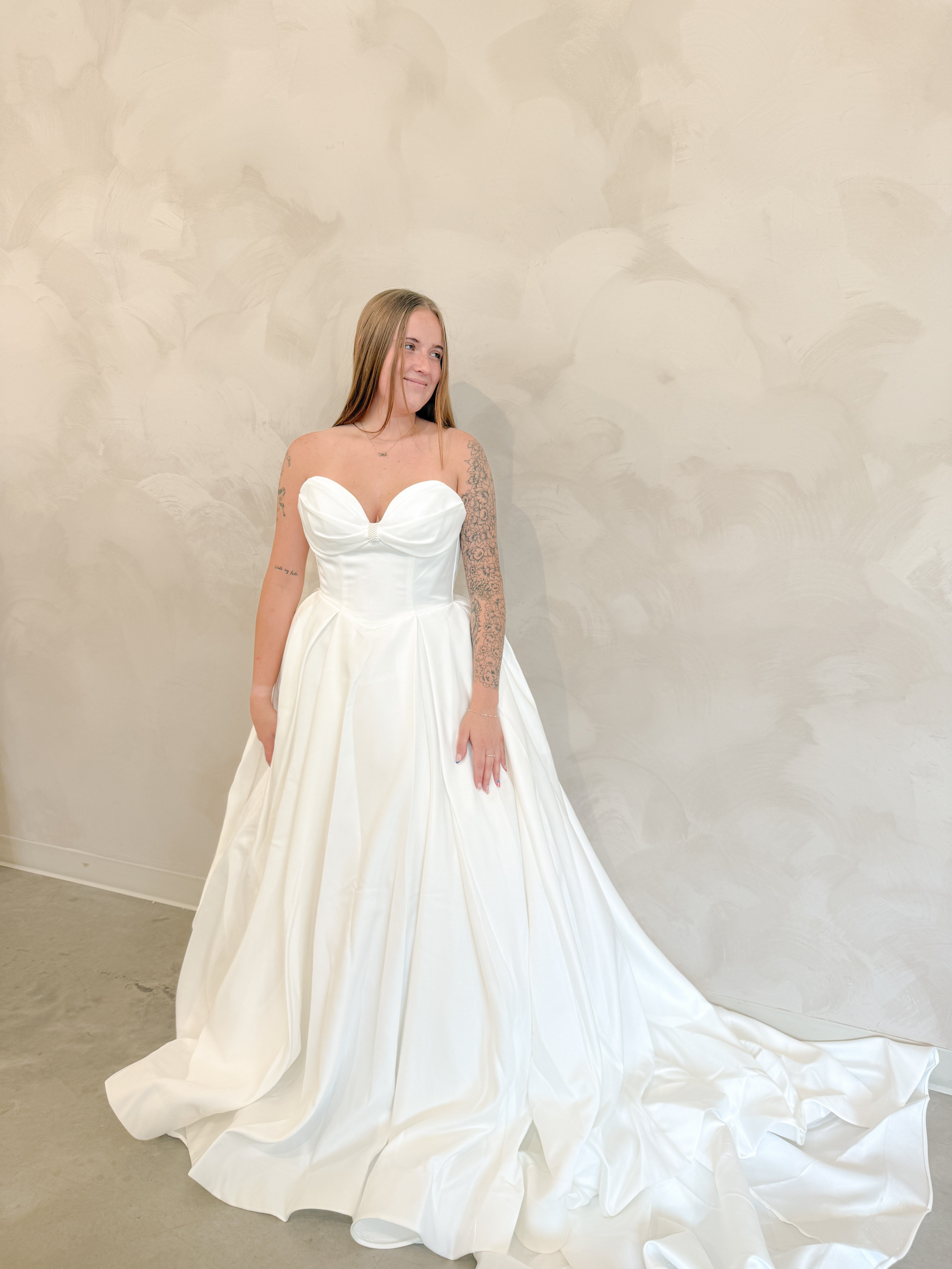 Size 02 | Josie by Truly
