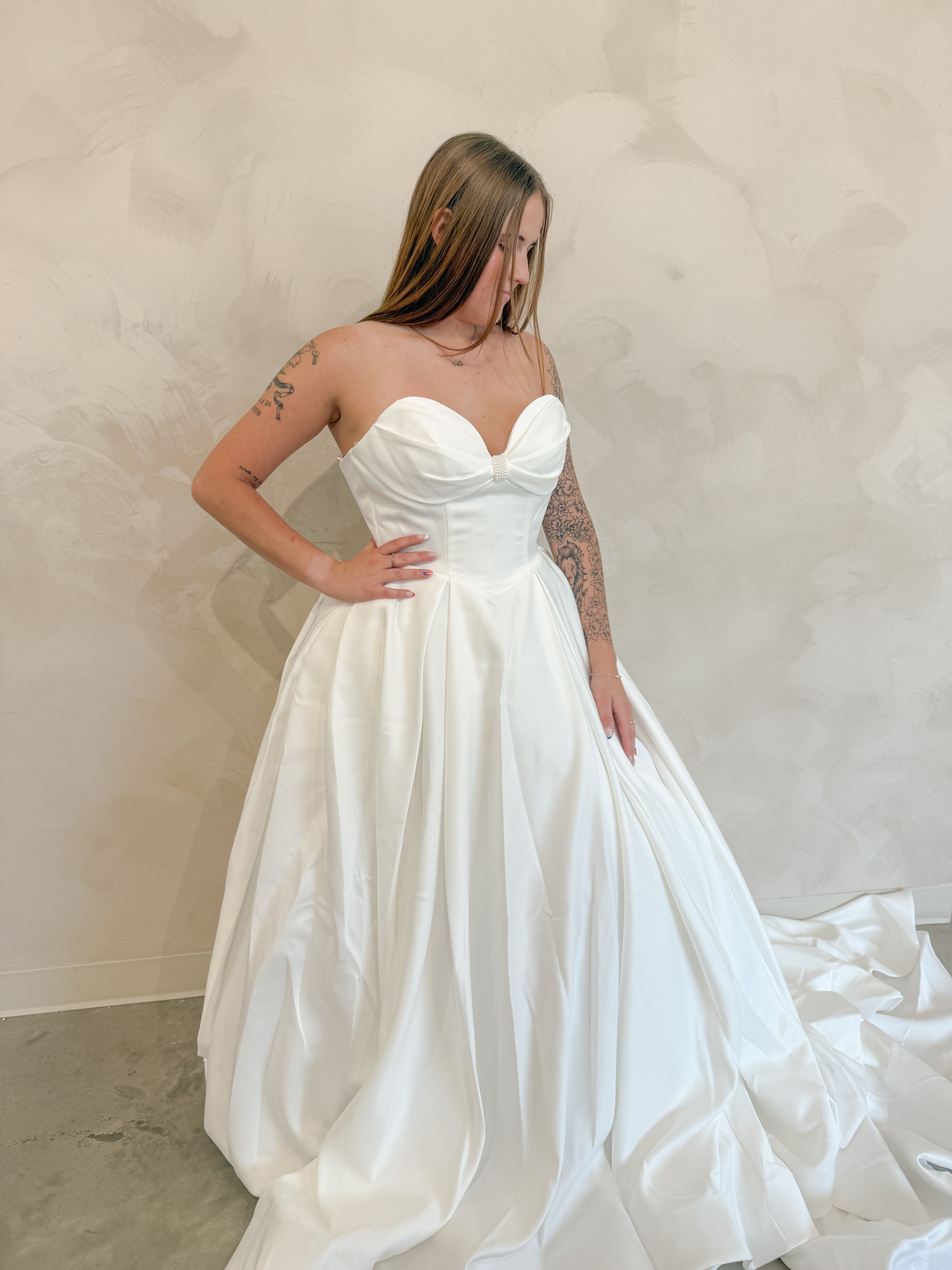 Size 02 | Josie by Truly