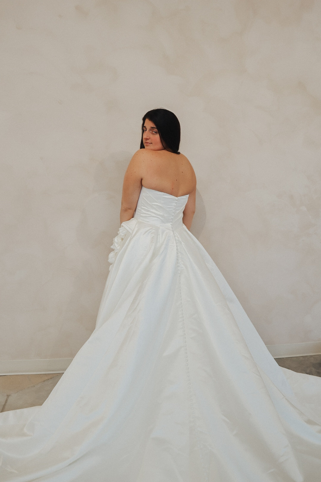 Size 16 | Giselle by Dearly