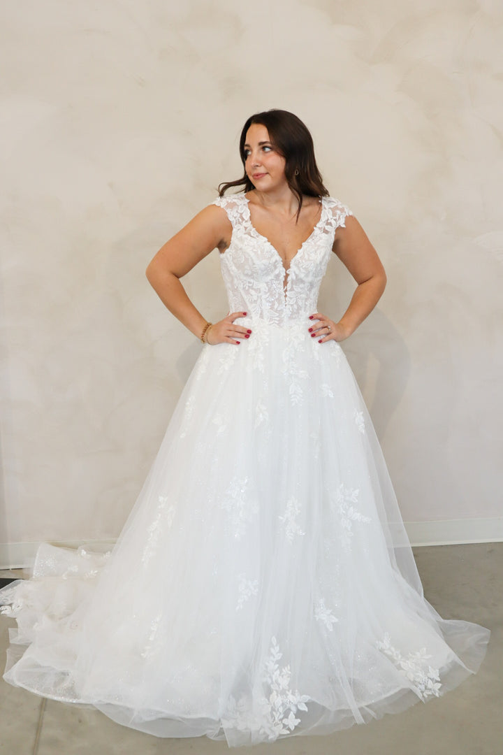 Size 20 | Myka by Take Heart