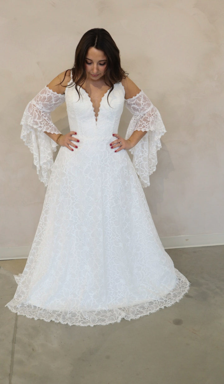 Size 22 | Stevie by Take Heart