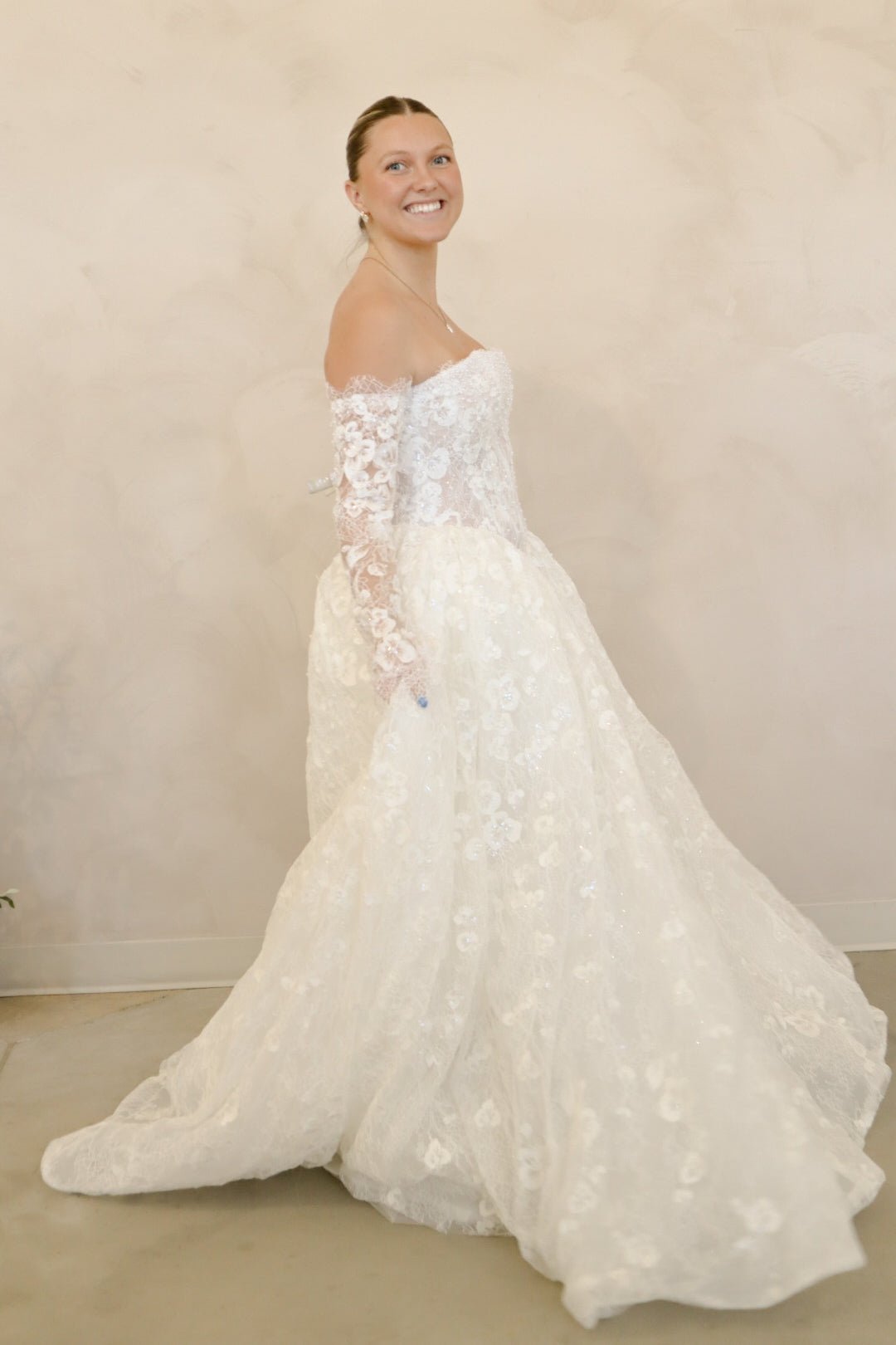 Size 08 | Jasmina by Take Heart