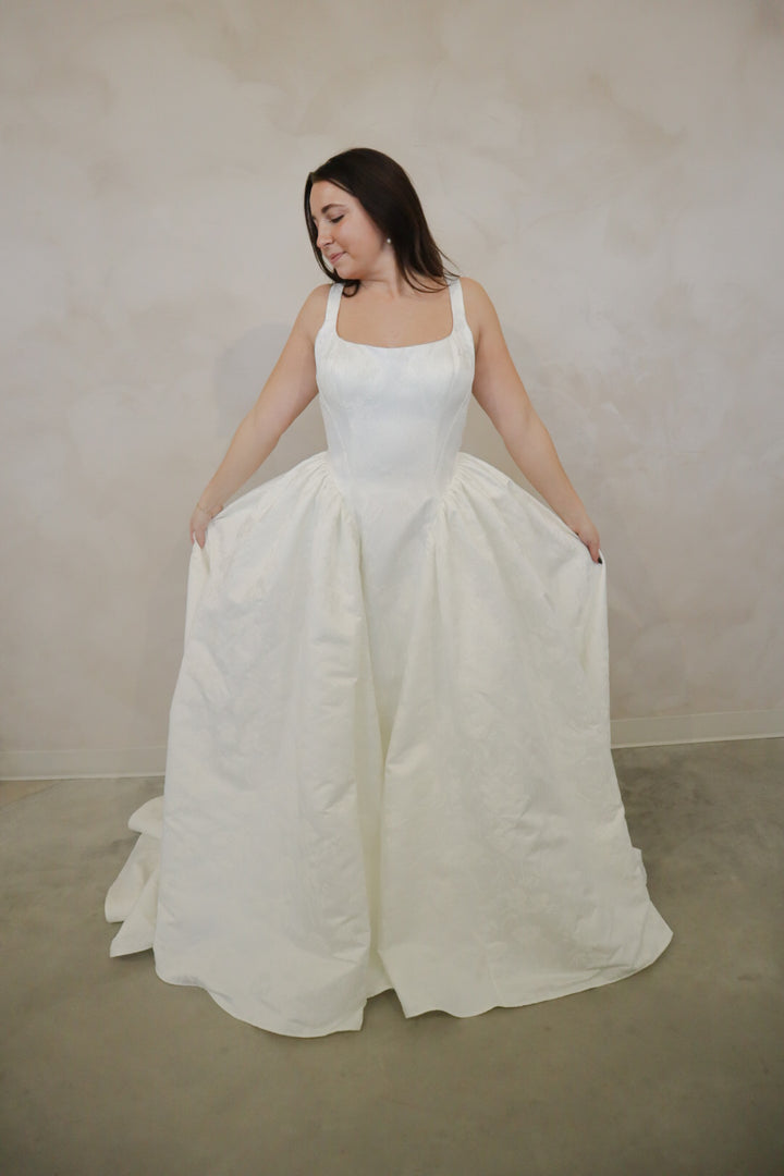 Size 16 | Luisa by Dearly