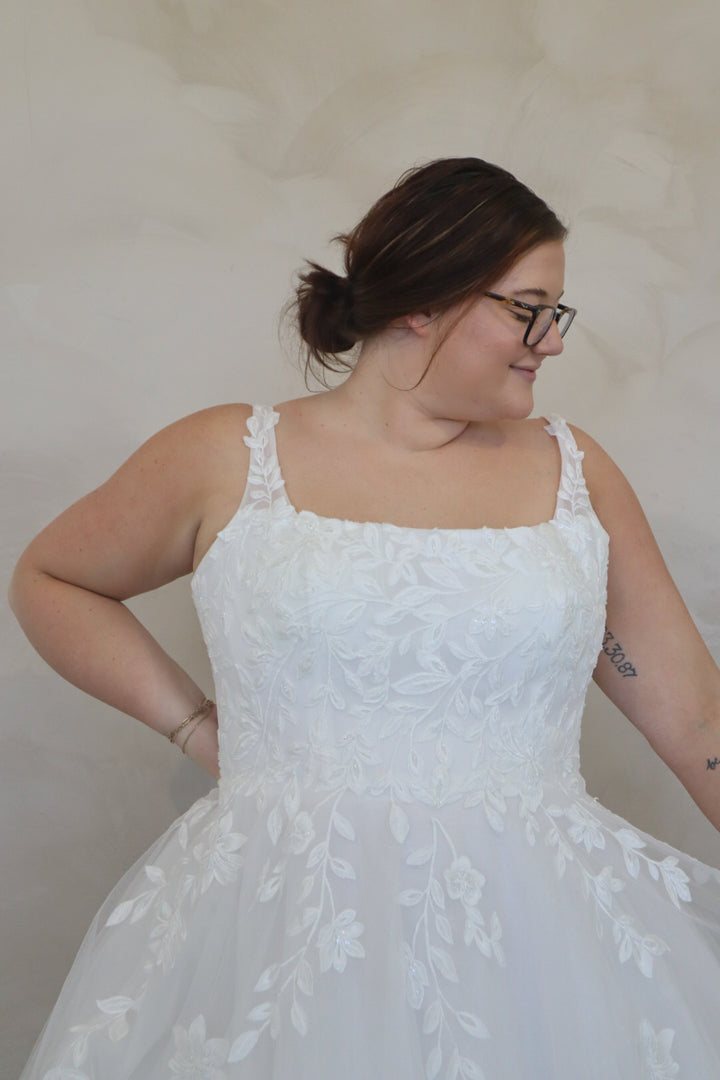Size 22 | Kaia by Truly