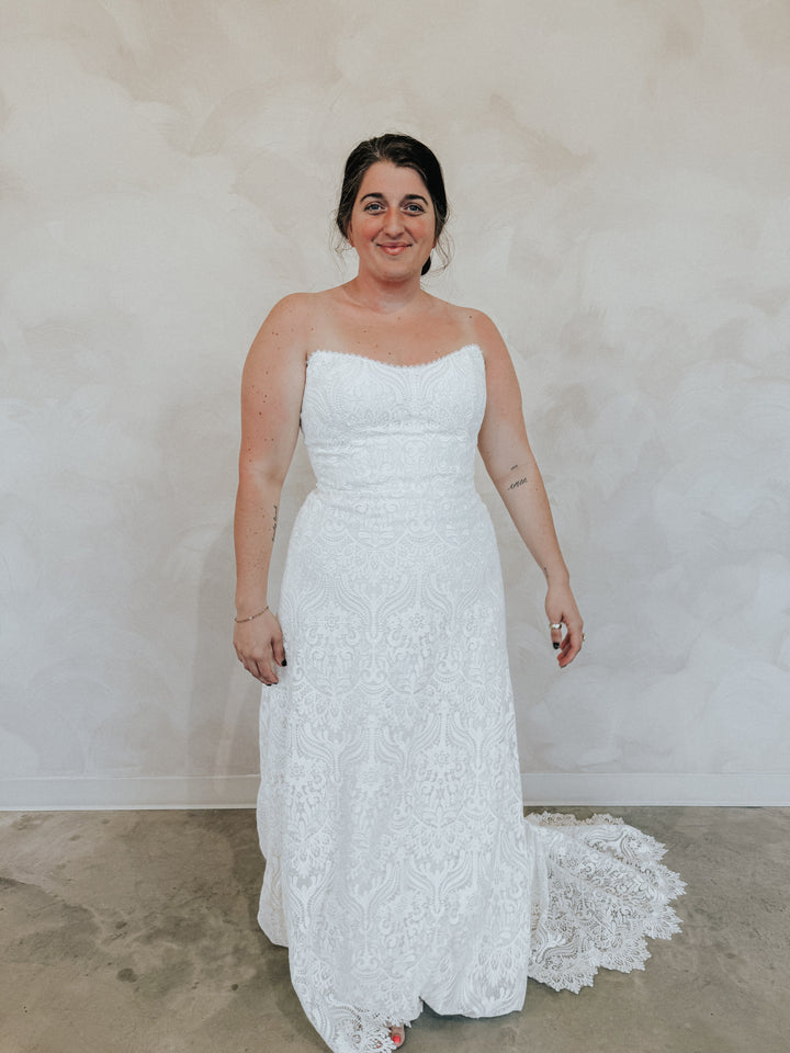 Size 12 | Ember by Lovely