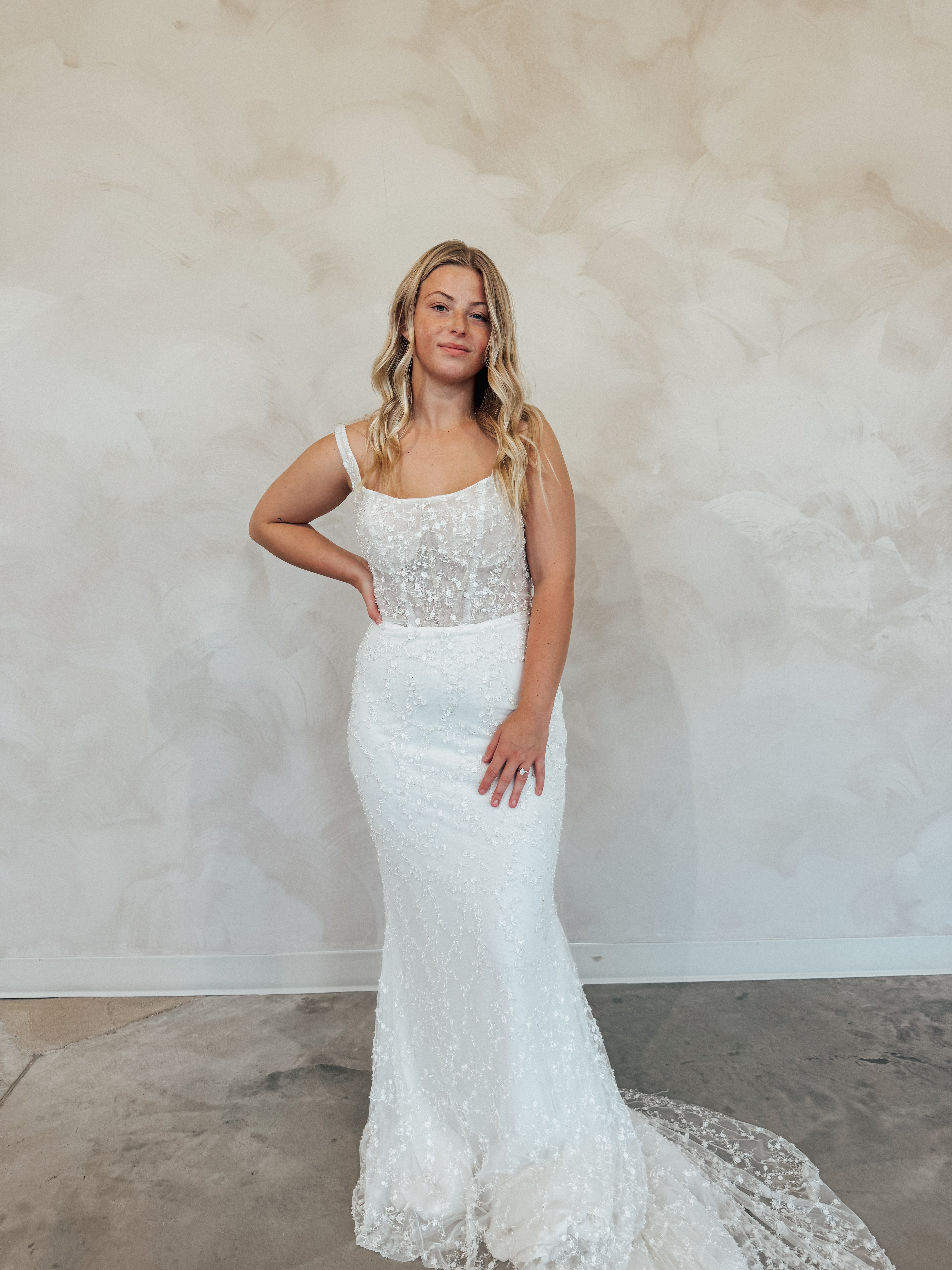 Size 12 | EB22508 by Elysian Bridal