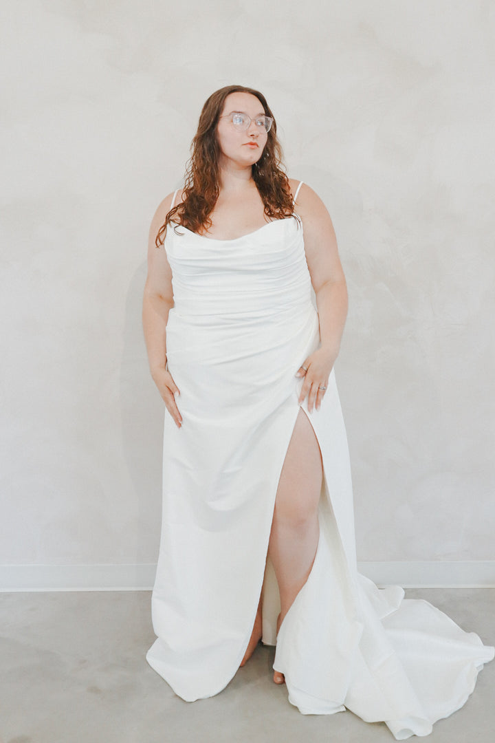 Size 26 | 44424 by Justin Alexander
