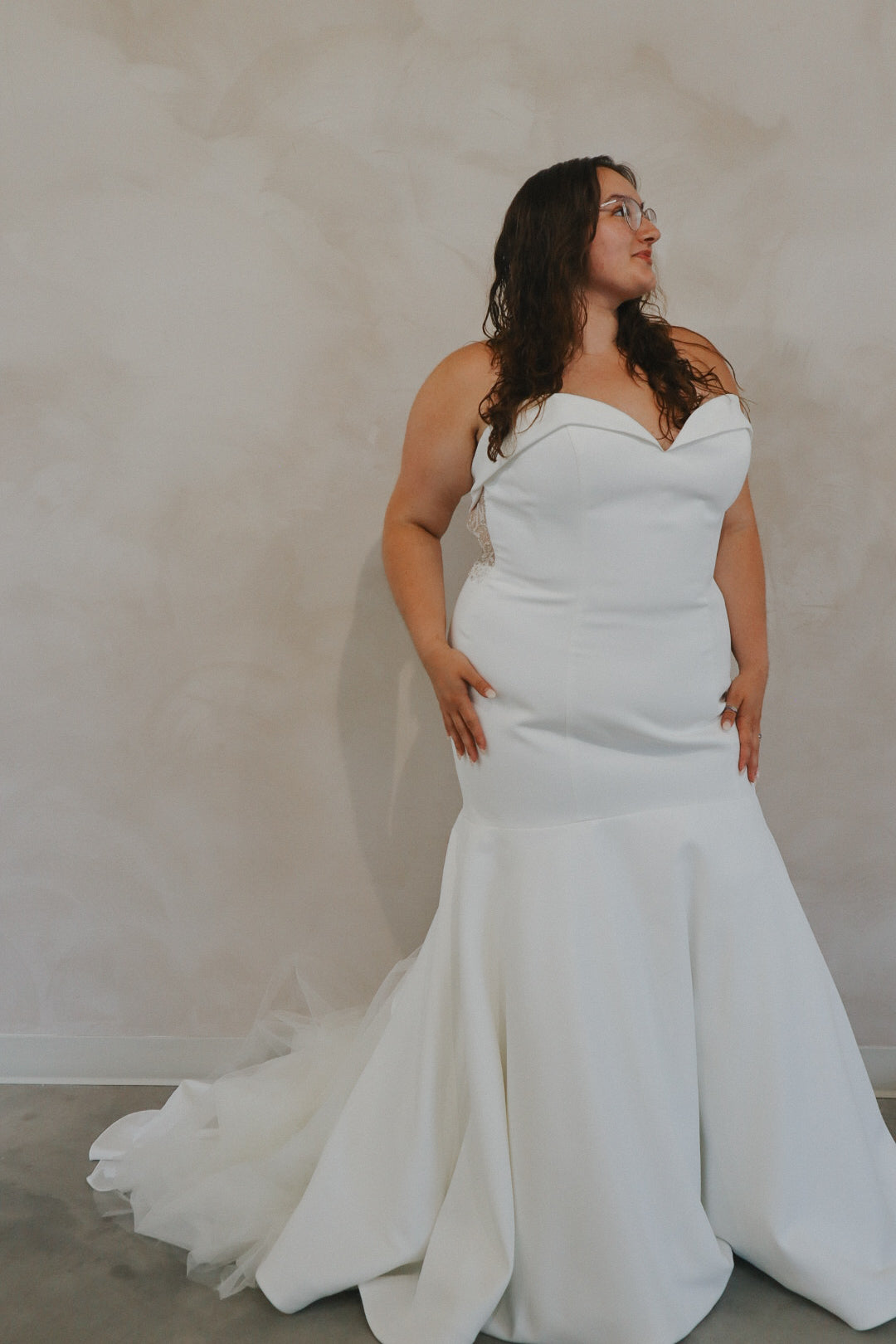 Size 24 | Glynn by Justin Alexander