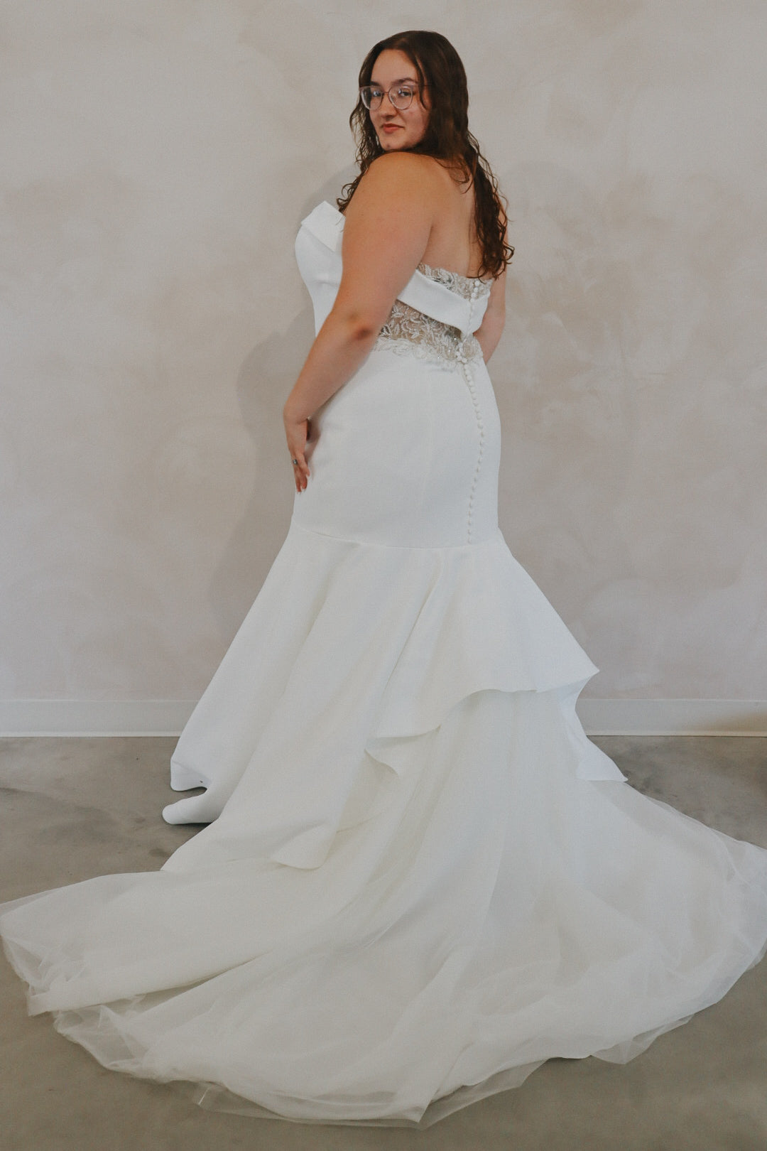 Size 24 | Glynn by Justin Alexander