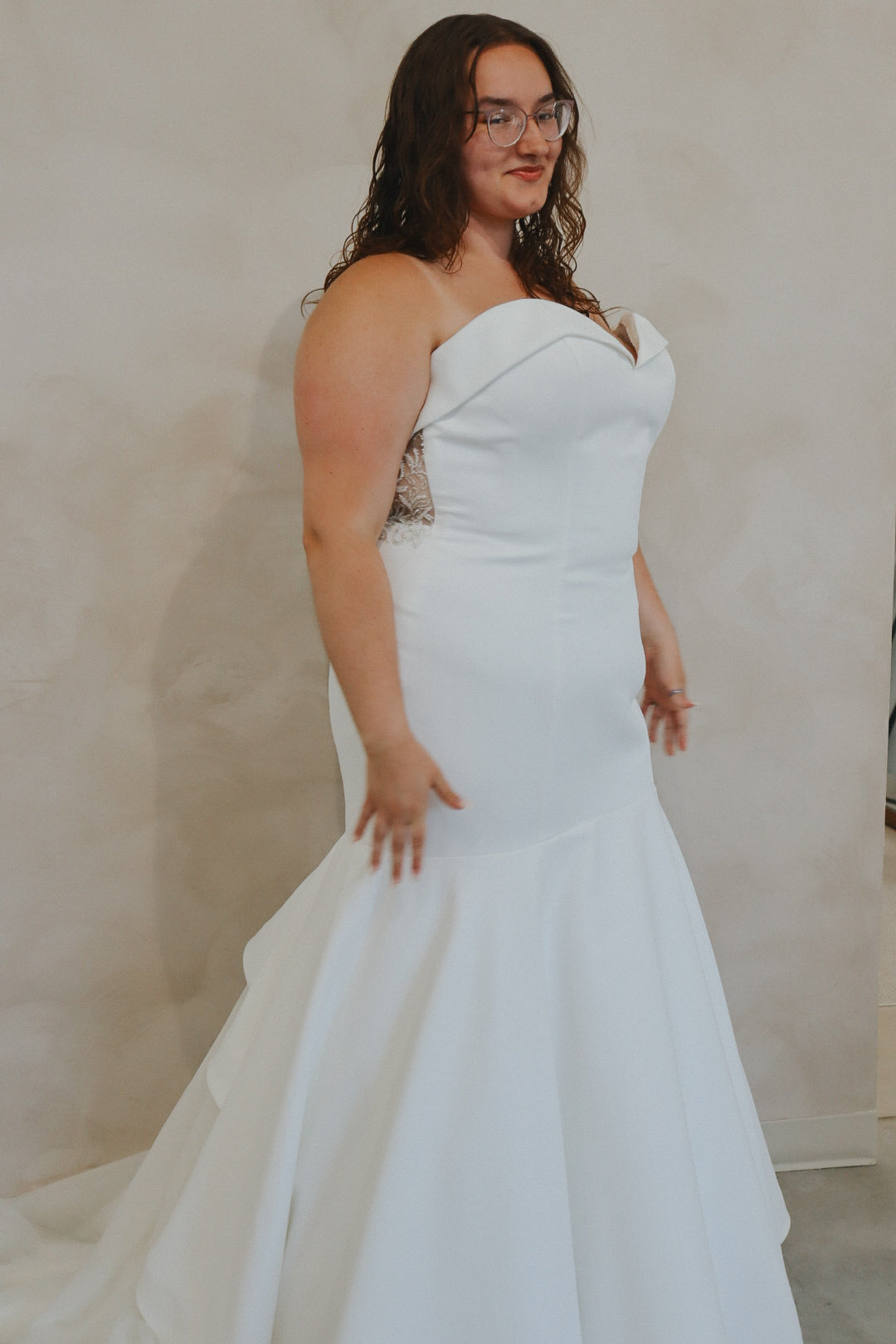 Size 24 | Glynn by Justin Alexander