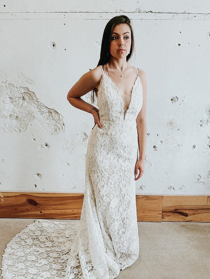 Tag Size 10 | Dearly Loved Bridal