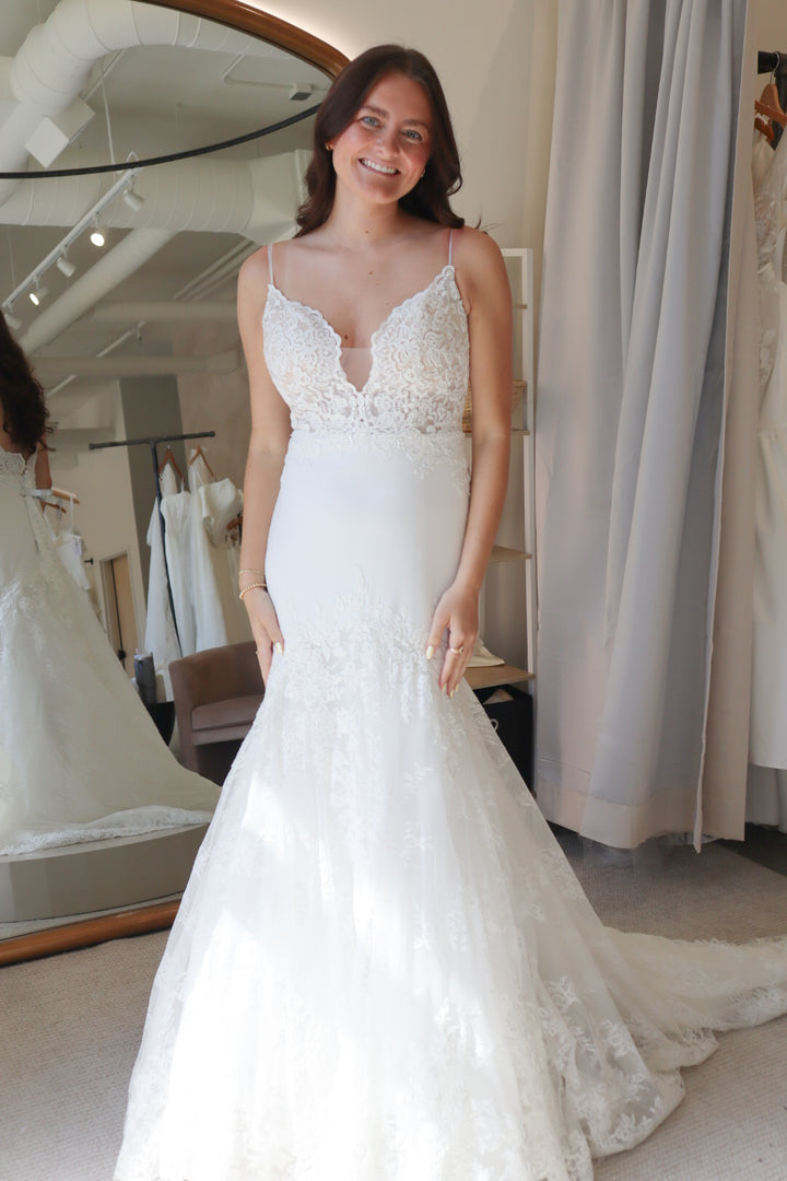 Size 12 | Lacey by St. Patrick