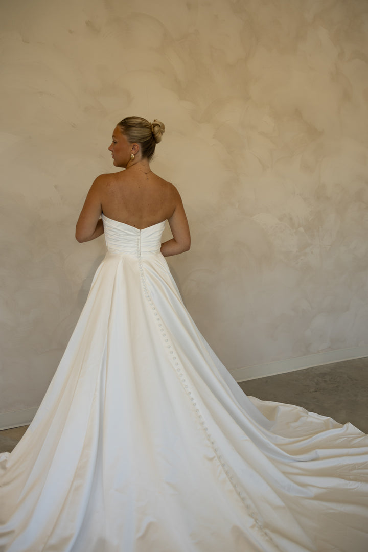 Size 10 | Lane by Take Heart