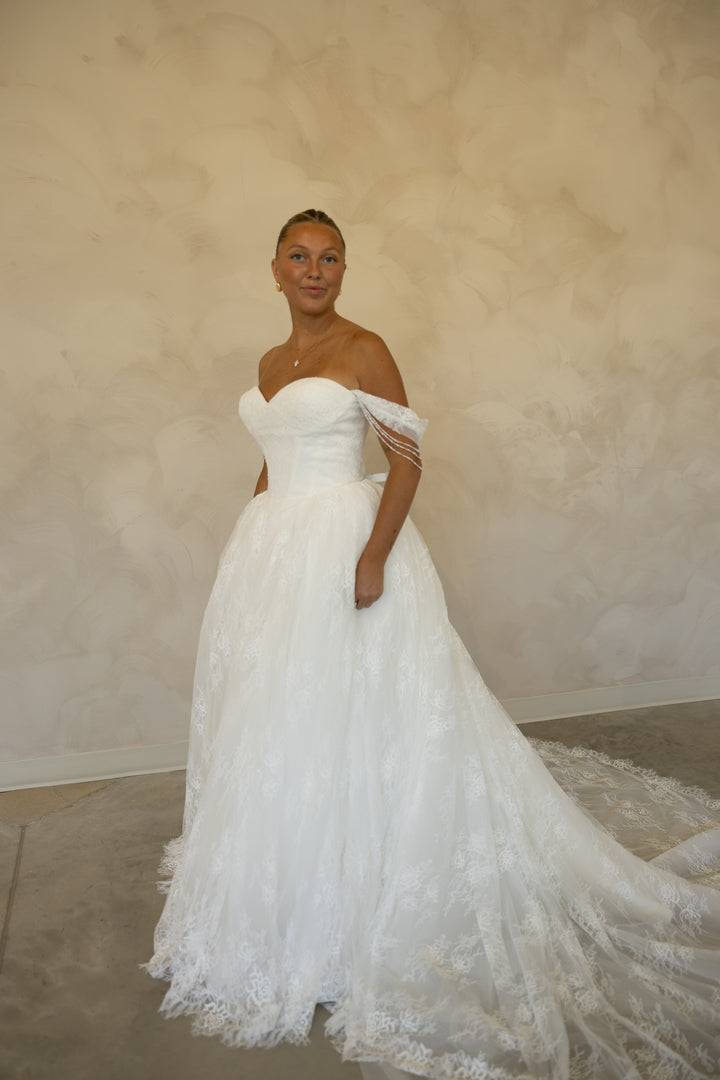 Size 14 | Colby by Take Heart