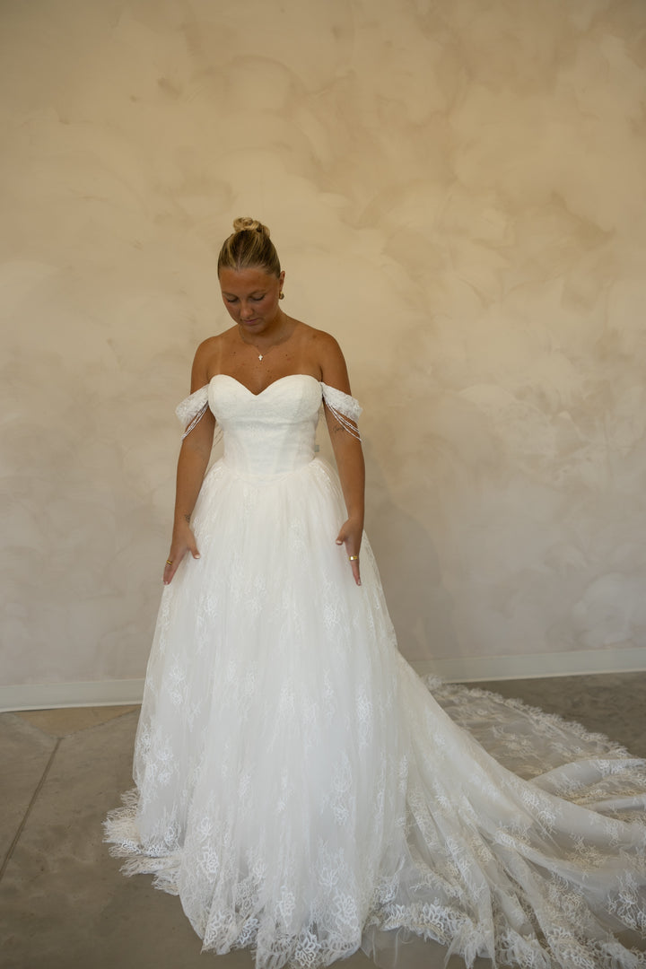 Size 14 | Colby by Take Heart